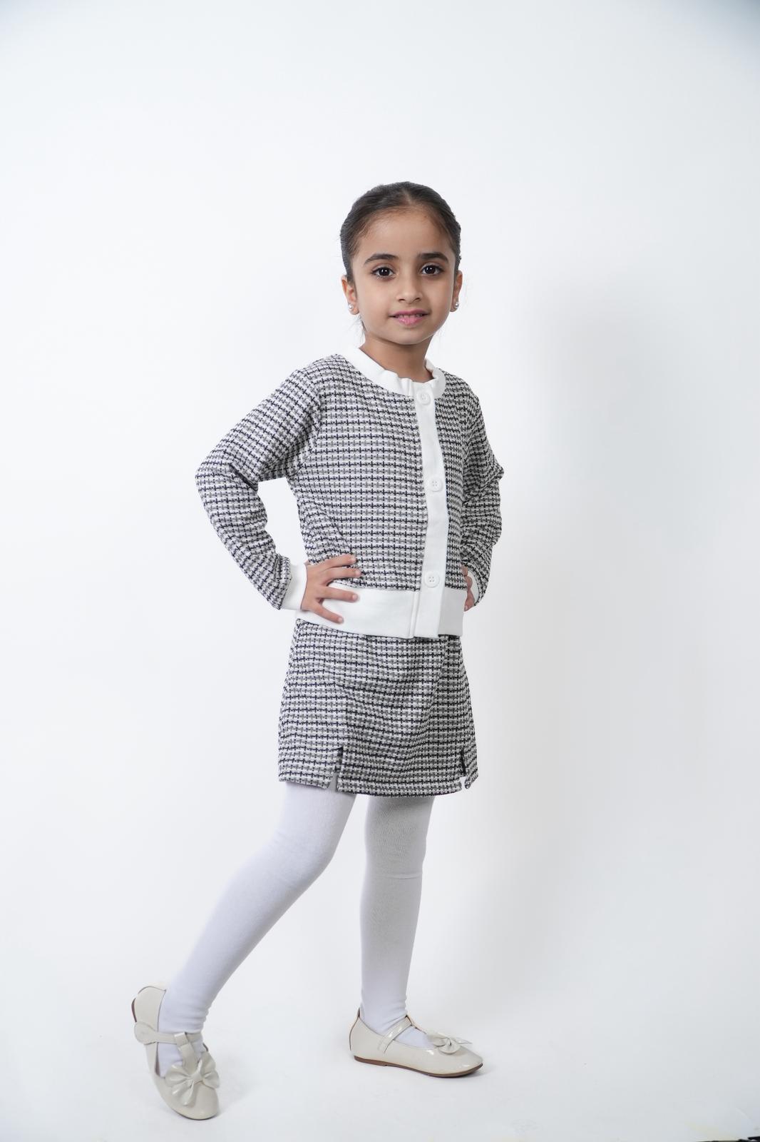 Model (13 ) Heidi Set