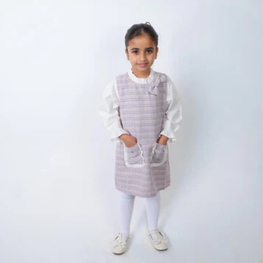 Model(12) the sollie dress